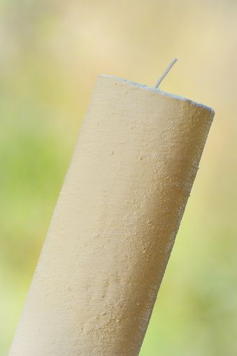 Lumanare cilindru texturata,  diametru 4.6 cm, inaltime 60cm -ivory  