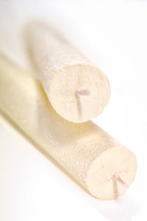 Lumanare cilindru texturata,  diametru 3.6 cm, inaltime 100cm -ivory  