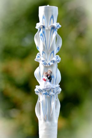 Lumanari nunta sculptate 6 coloane, cu perlute, cu figurina, cu irizatie dubla de albastru